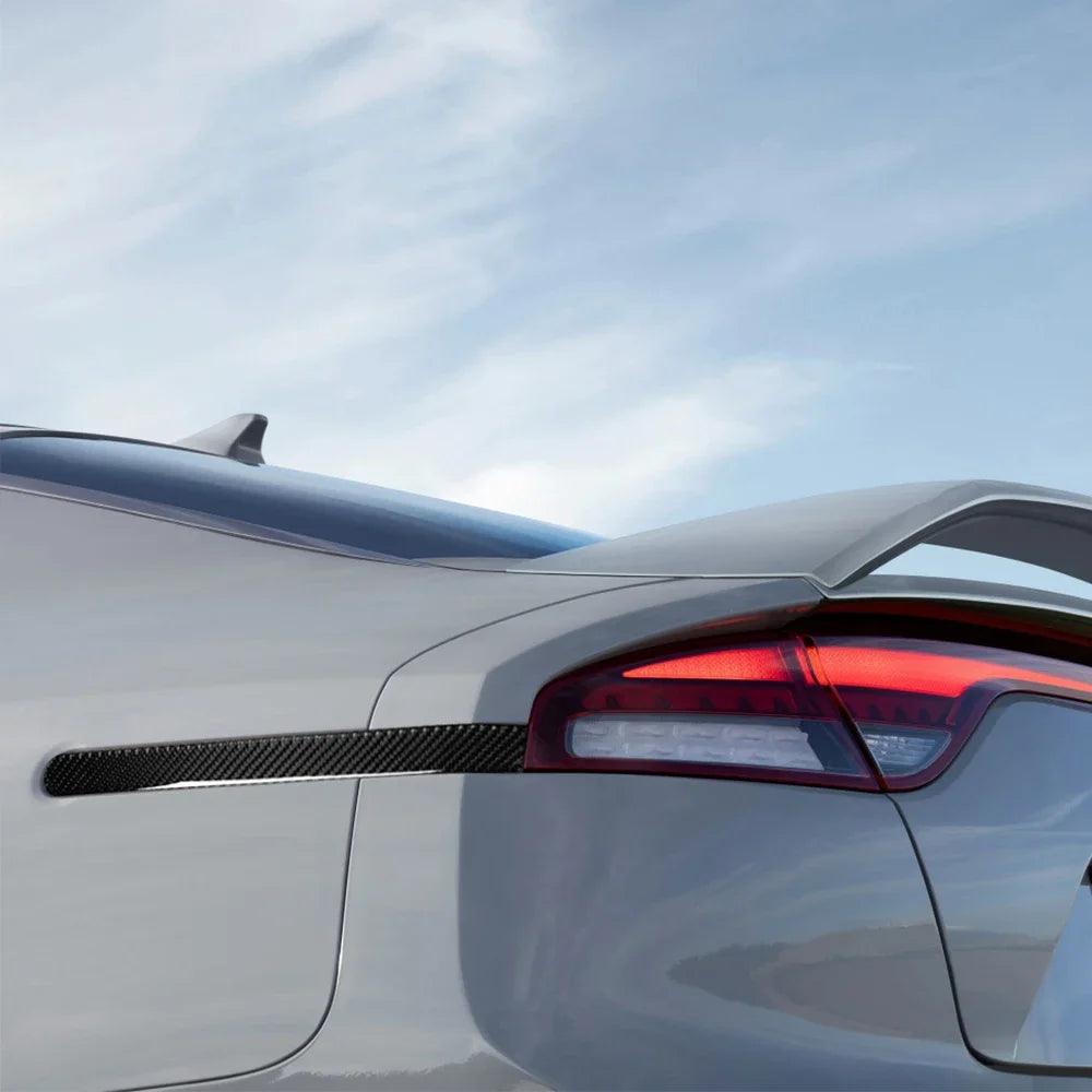 For Kia Stinger 2018-2023 Carbon Fiber Rear Light Emblems Si