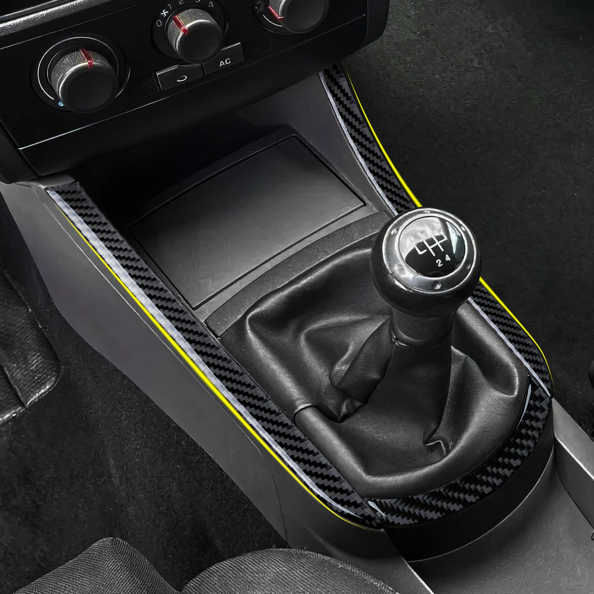 For SEAT Cordoba Ibiza 6L (2002-2009) Accessories. Carbon Fi