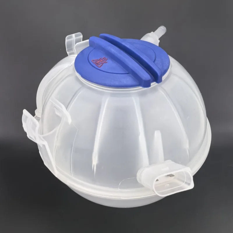 1K0121407A Car Engine Radiator Coolant Tank Reservoir With C